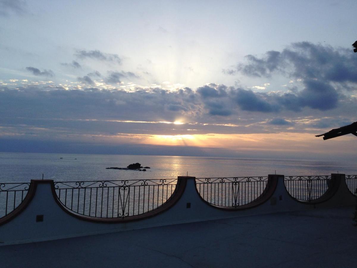 Hotel Umberto A Mare Forio di Ischia Εξωτερικό φωτογραφία